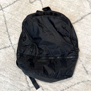 Lululemon black nylon knapsack